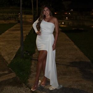 WINDSOR White One-Shoulder Dress